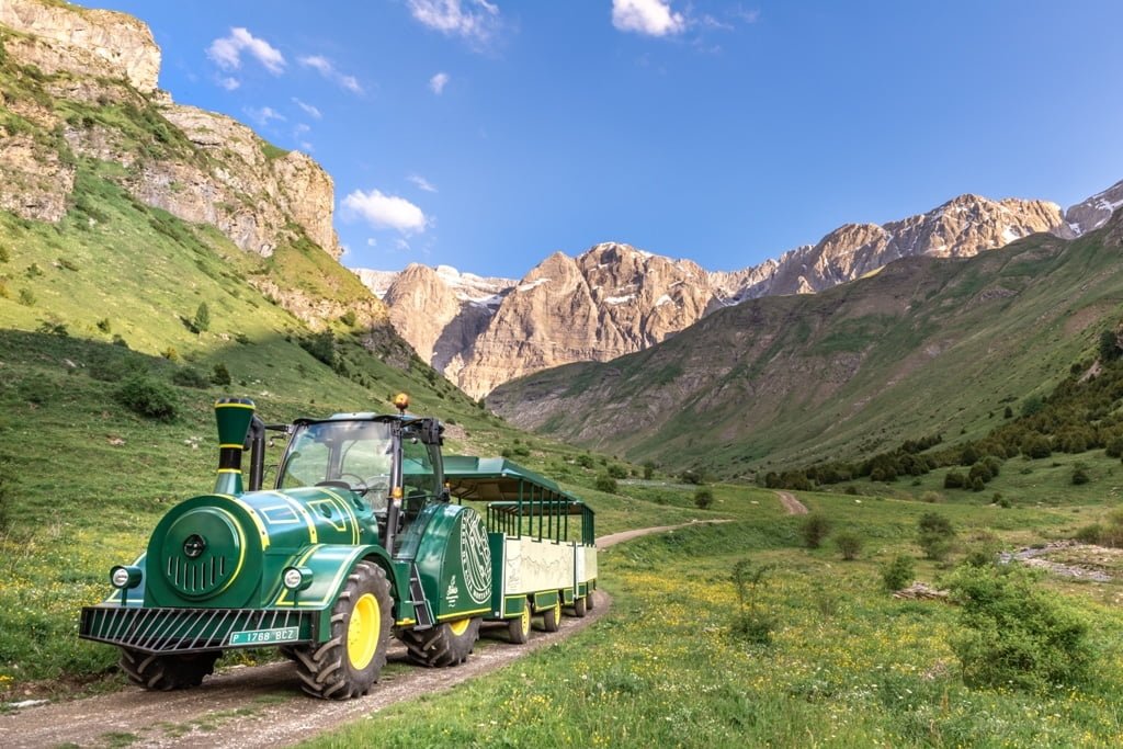 El Sarrio: Un tren de montaña con destino al paraíso